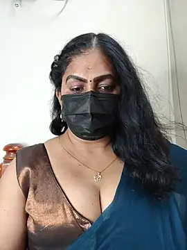 mallu_flower's Live XXX Chat