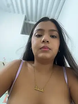 Baby_morena12 Chat XXX in diretta