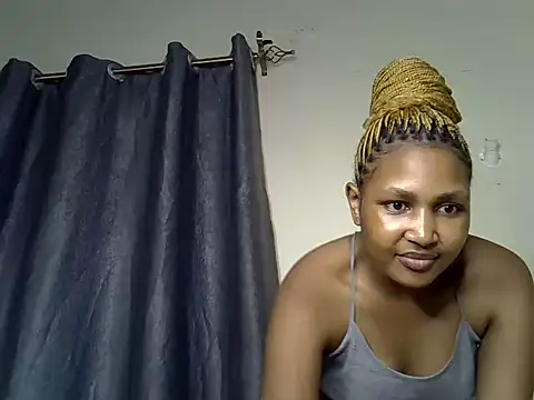 Chat +18 de Cum_sluty ao vivo