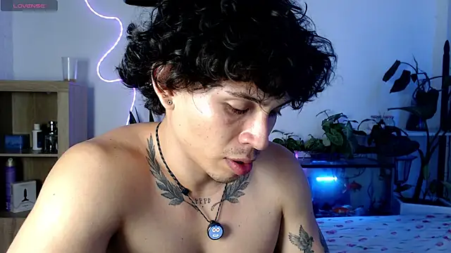 Magnuz_Col élő XXX-chatje
