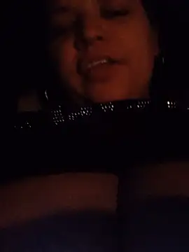 Czat XXX na żywo – Luzz12