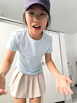 SunnyMist000 Live XXX-Chat