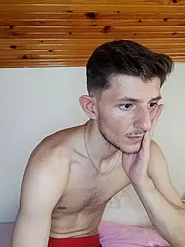 צ'אט XXX בשידור חי של mamihso1