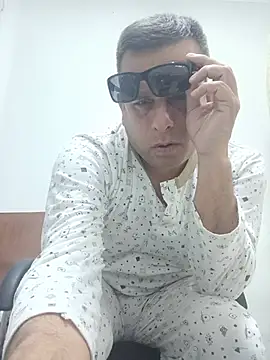 chicoguapo8: απευθείας συνομιλία ΧΧΧ