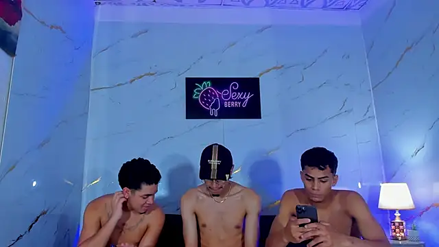 Chatroom XXX en direct de BOYS_IN_THE_EMPIRE
