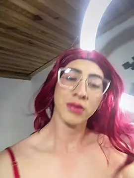 NICOLLE__12 Adlı Modelin Canlı XXX Sohbeti