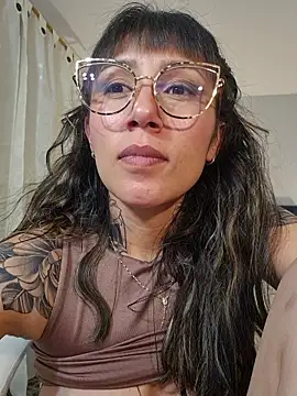 Mar_puentes Chat XXX live