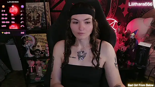 Lilithara666: απευθείας συνομιλία ΧΧΧ