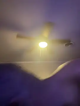 Yaboiyo1 লাইভ XXX চ্যাট