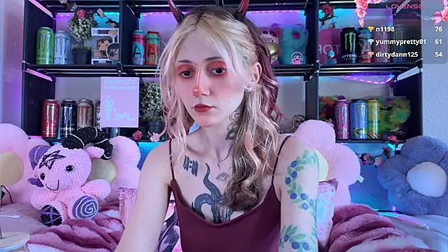 _Devill_Baby – Naživo XXX chat