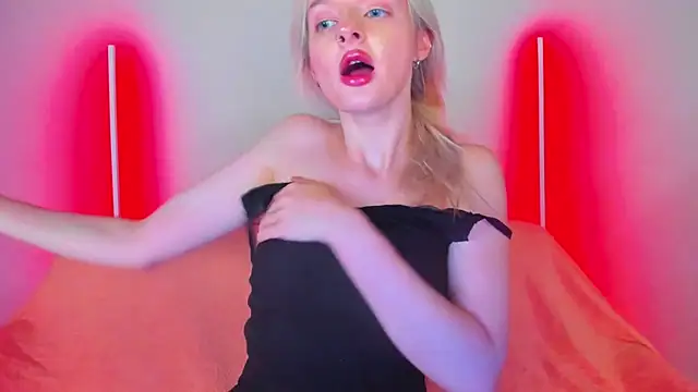 AlessaKiss' Live XXX Chat