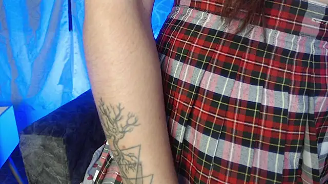 kat_desiree22's Live XXX Chat