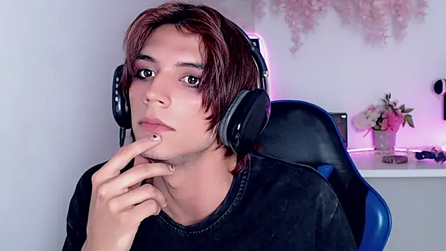 XXX chat uživo modela oli_dusk