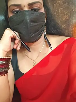 soundharya_tamil's Live XXX Chat