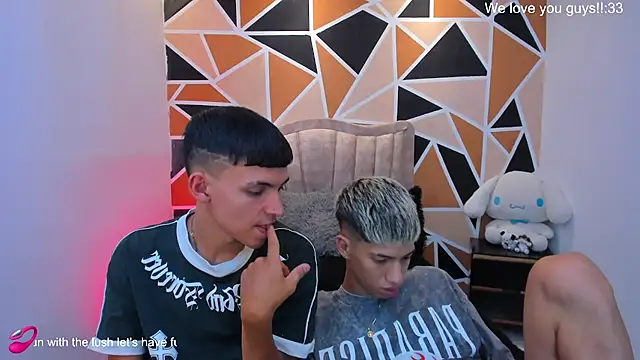 Juan_Nd_Steven 라이브 XXX 채팅