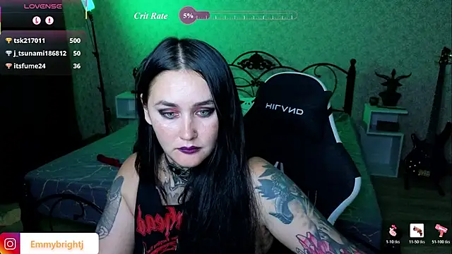 Chat XXX ao vivo de Emmybrightj_