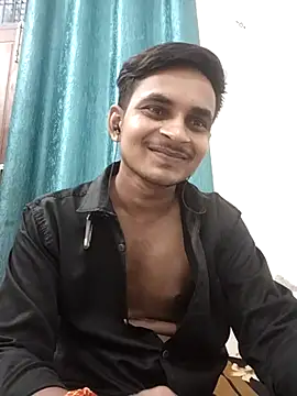 Chat XXX ao vivo de Sumit_LkO