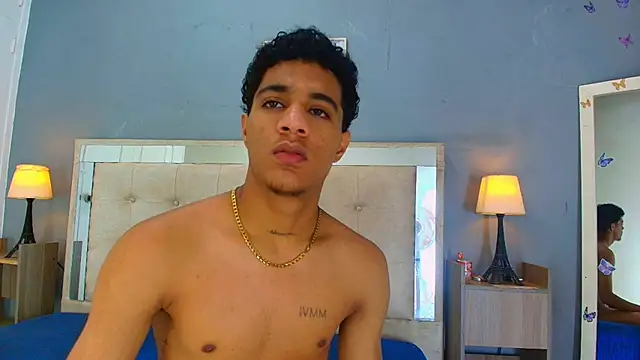_Thiago12 live XXX chat