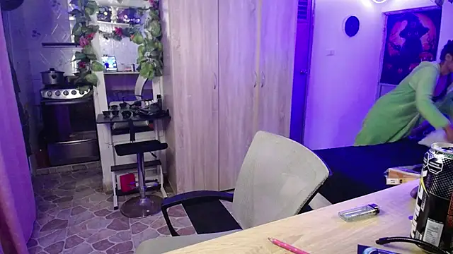 Samara_Homescapes' Live XXX Chat