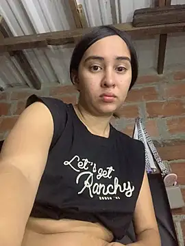 RAKEL37 Adlı Modelin Canlı XXX Sohbeti