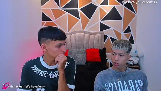 Juan_Nd_Steven Chat XXX in diretta