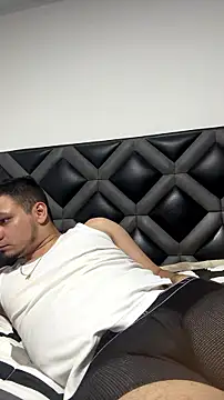 Chatroom XXX en direct de Rick_Adams