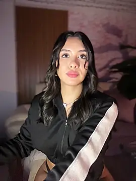 צ'אט XXX בשידור חי של Soy_Daniela