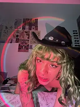 heybabymatcha's Live XXX Chat