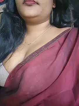 Aruna-1's Live XXX Chat