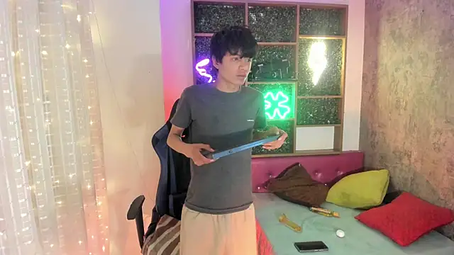 Alex_it0_'s Live XXX Chat