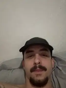 NovinnGB Live XXX-Chat