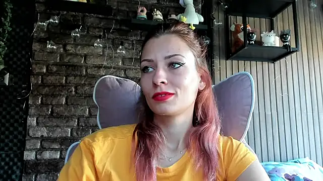 karo123421 Adlı Modelin Canlı XXX Sohbeti