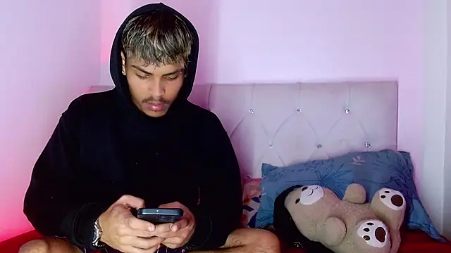 Chat XXX en directo de Angel_foxc13