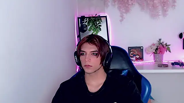 oli_dusk Adlı Modelin Canlı XXX Sohbeti
