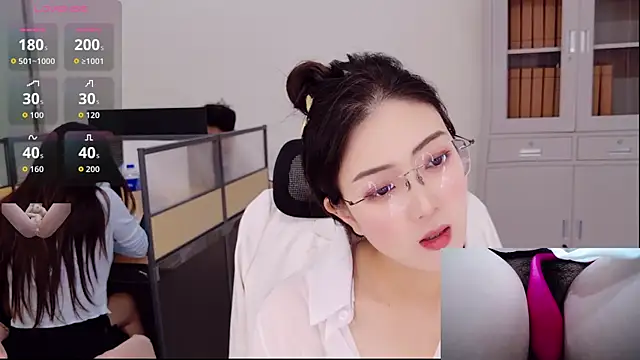 yangyang-777 Live XXX-chat