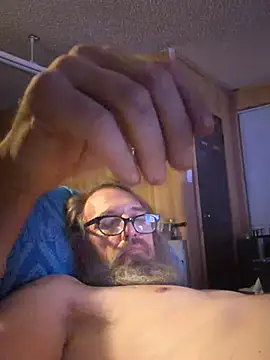 THE-CHAMPLOVENIPPLES73 – Live XXX-chat