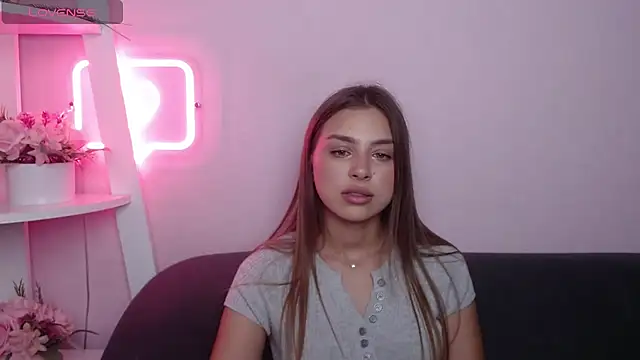 MilanaAngelAs 라이브 XXX 채팅