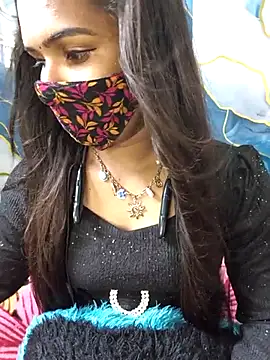 Chat +18 de Tamil_Charu_ ao vivo