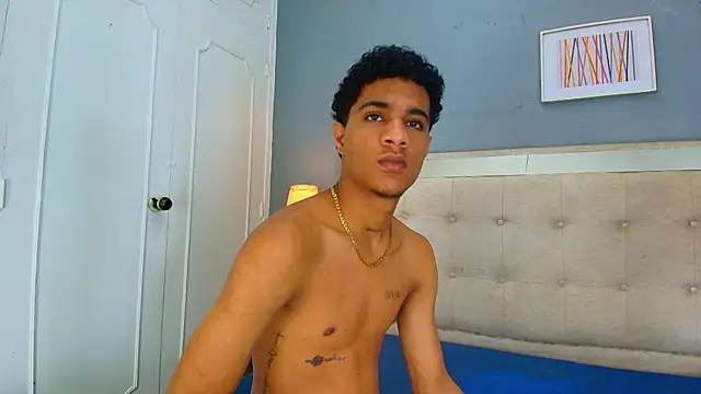 _Thiago12's Live XXX Chat