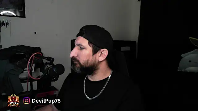 DevilPup75_n Live XXX chat