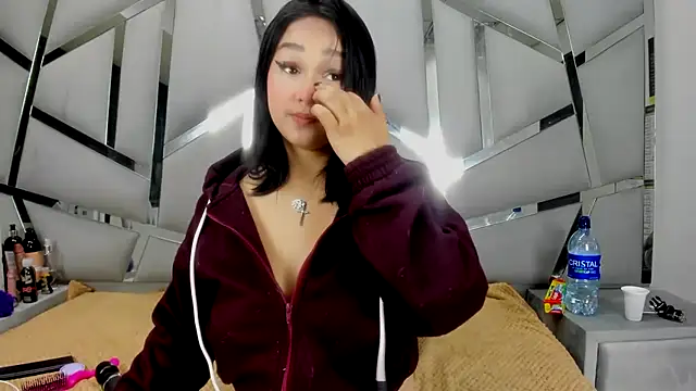 Catherinee69_x Live XXX-Chat