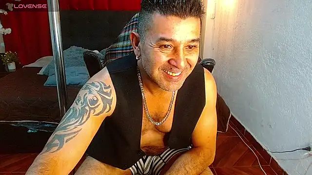 Miia_liam_n Live XXX chat