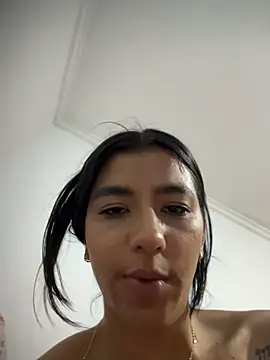 eva_roseee – Live XXX-chat