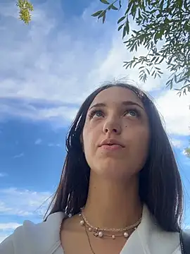 XXX chat uživo modela DollyTall