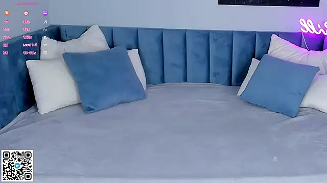 Stella_Lee élő XXX-chatje