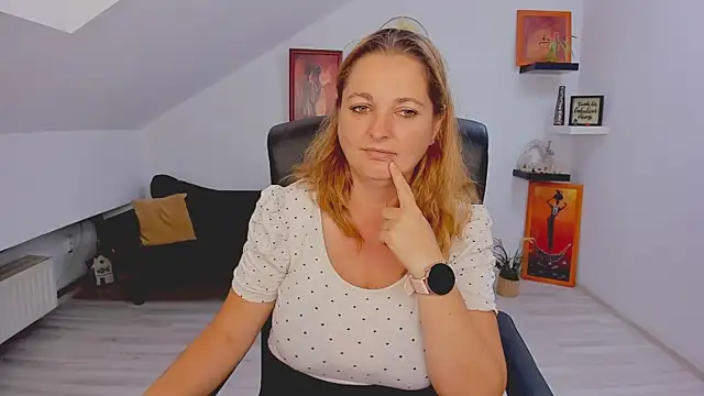 Chat XXX ao vivo de LollaGirl