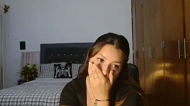 Chat XXX en directo de 3littles