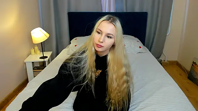 Karolina_brand's Live XXX Chat