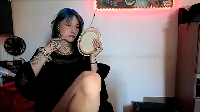 Chatroom XXX en direct de BlueVelvetBat