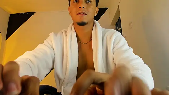 Chatroom XXX en direct de Master_hot06